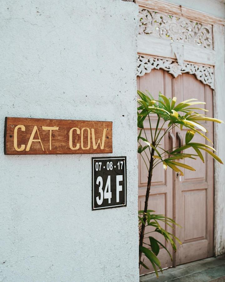 Cat Cow Yoga Villa Canggu Buitenkant foto