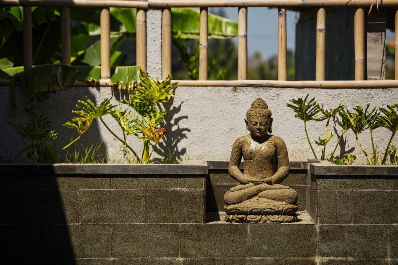Cat Cow Yoga Villa Canggu Buitenkant foto